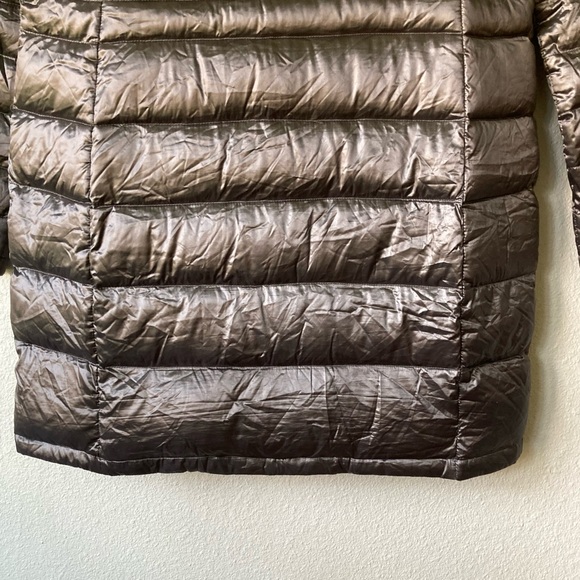 New Andrew Marc Grey Silver Nylon Polyester Duck Down Hooded Puffer Coat size M - Picture 9 of 14